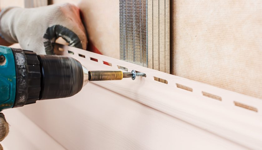 A Step-By-Step Guide To Vinyl Siding Repair